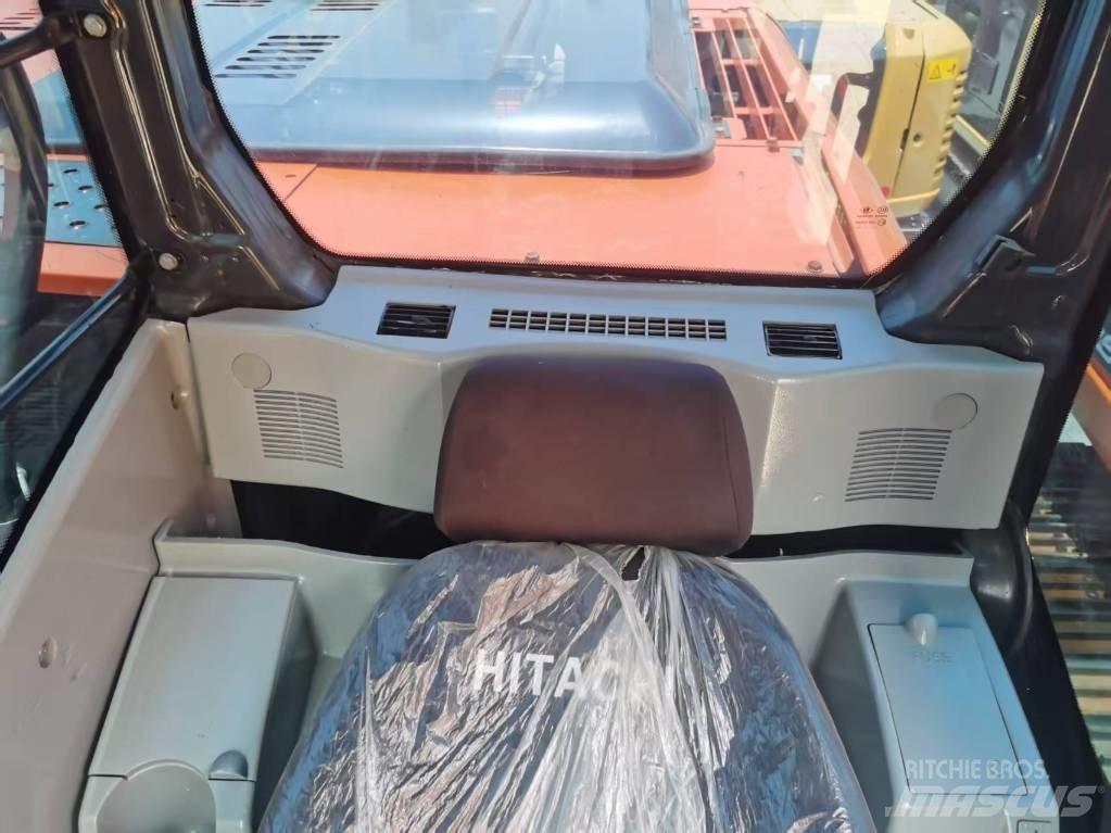 Hitachi ZX 210 Gravemaskiner på larvebånd