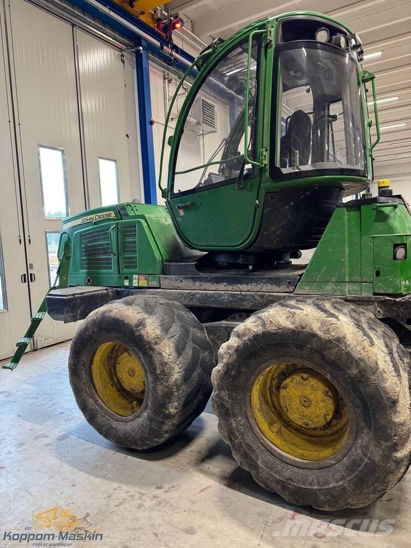 John Deere 1210E Udkørselsmaskiner