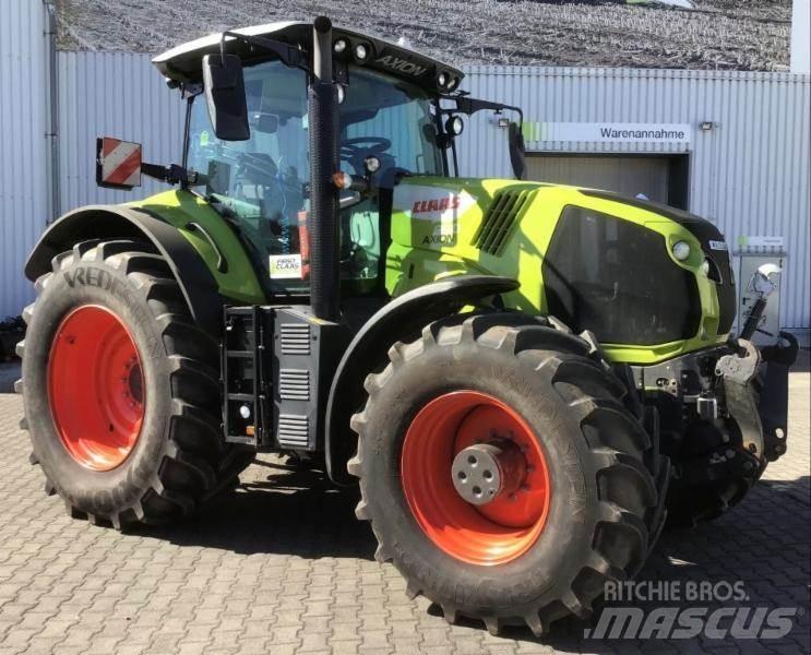 CLAAS AXION 850 Traktorer