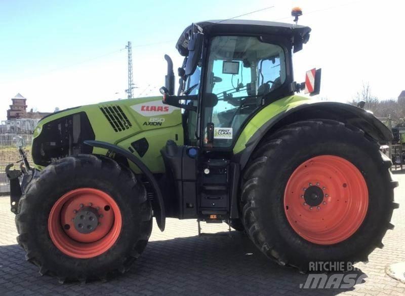 CLAAS AXION 850 Traktorer