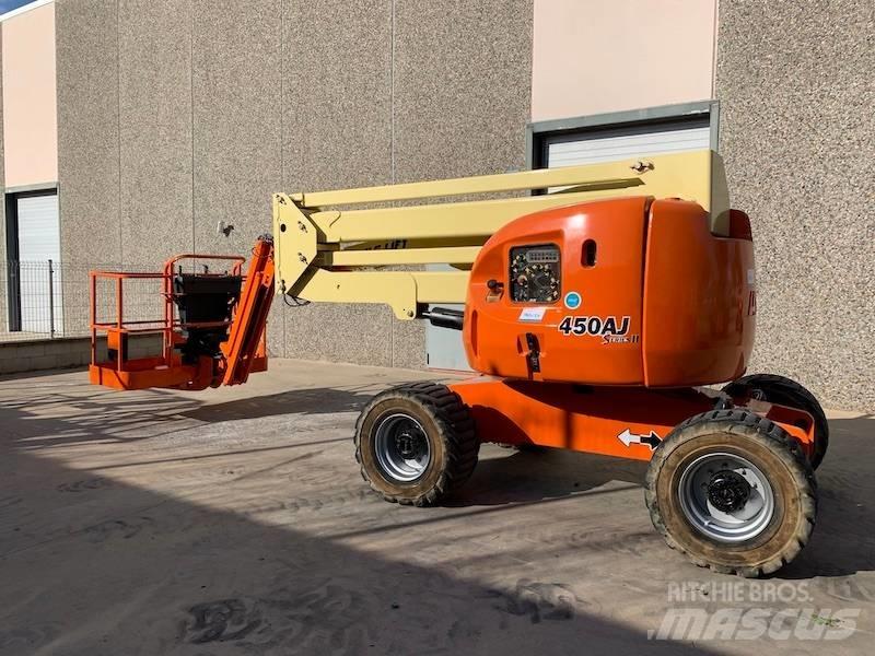 JLG 450 AJS II Bomlifte med knækarm