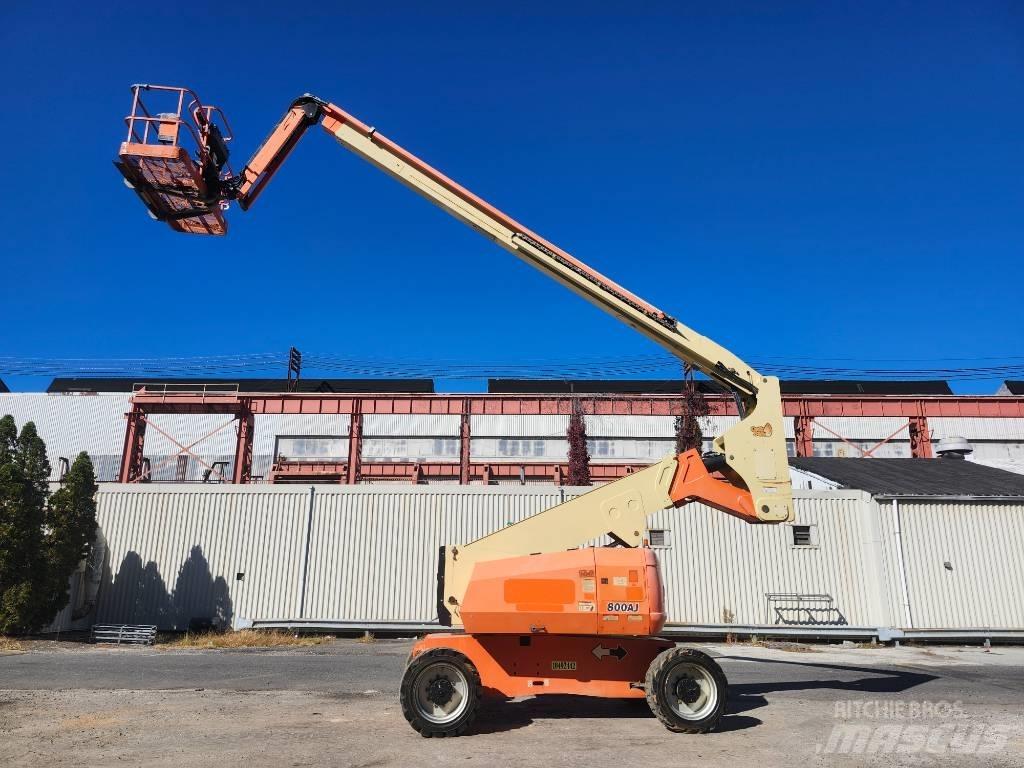 JLG 800 AJ Bomlifte med knækarm