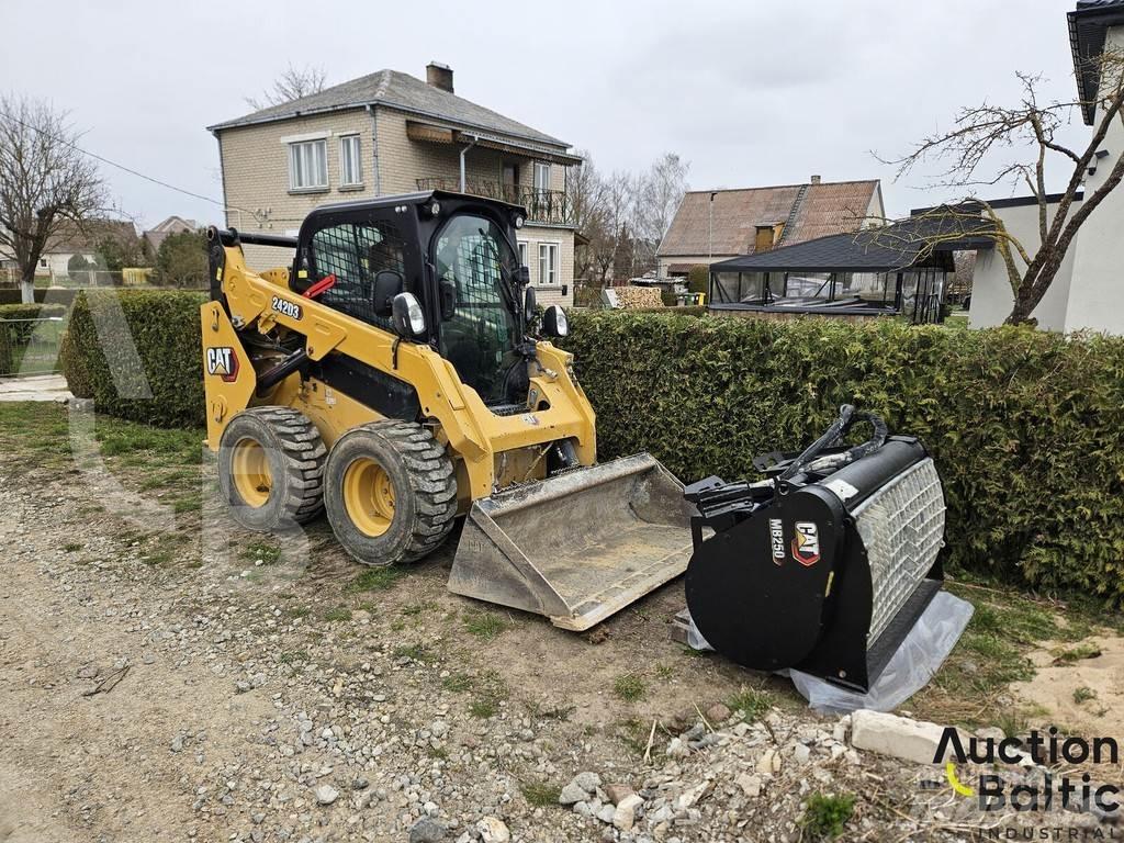 CAT 242 D 3 Minilæsser - skridstyret