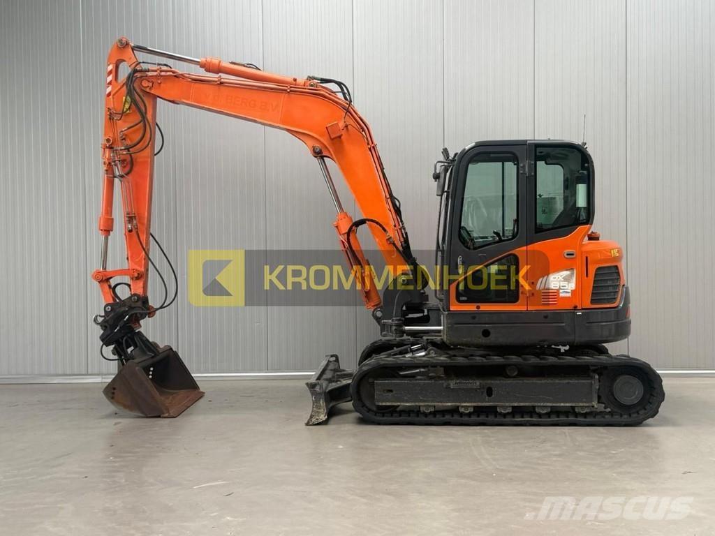 Doosan DX 85R-3 Midi-gravemaskiner 7t - 12t
