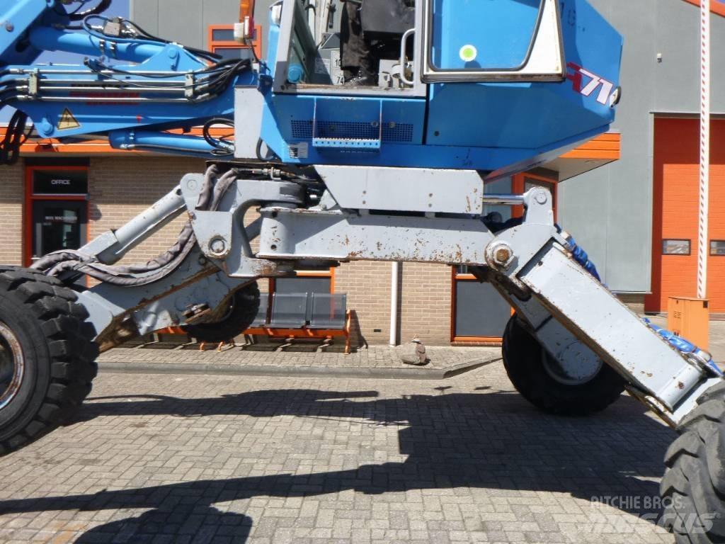 Menzi Muck A71 T2M Special gravemaskiner