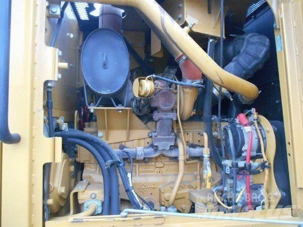 CAT 140M Vejhøvle / Gradere