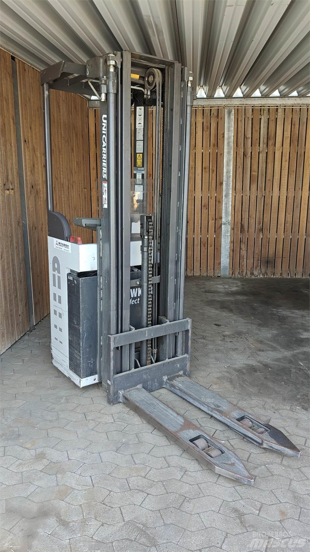Atlet AJN160 El-palleløftere med platform