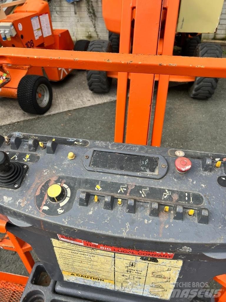 JLG AJ450 Bomlifte med knækarm