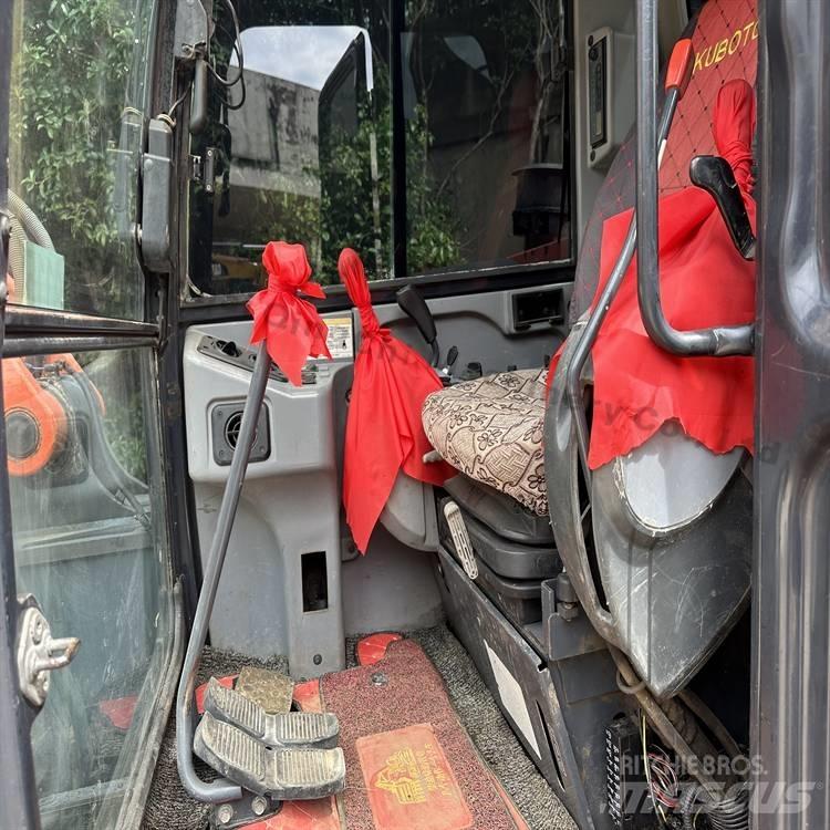 Kubota 183-3 Gravemaskiner på larvebånd