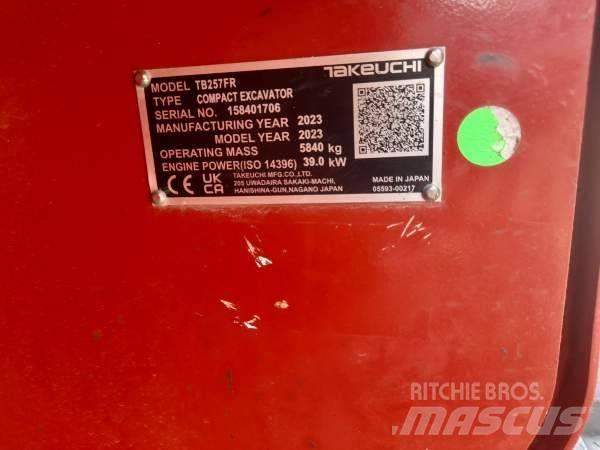 Takeuchi TB 257 FR Minigravemaskiner