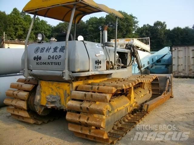 Komatsu D 40 P Bulldozer på larvebånd