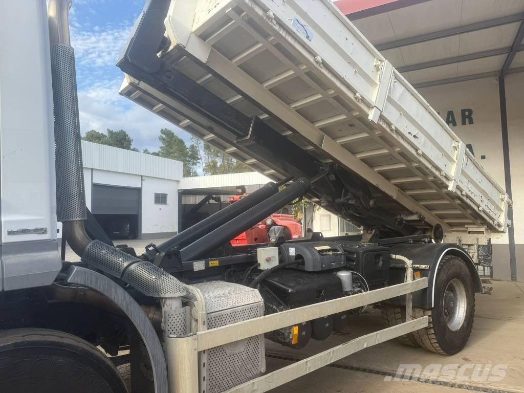 Mercedes-Benz 1833 Kroghejs