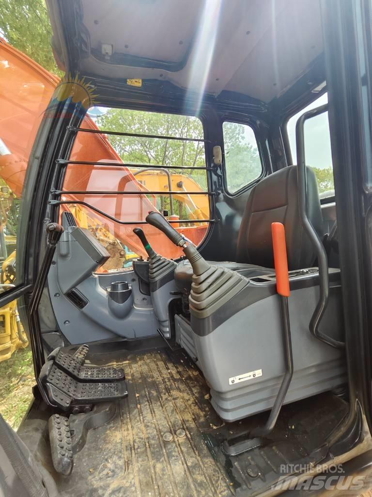 Hitachi ZX 120 Gravemaskiner på larvebånd