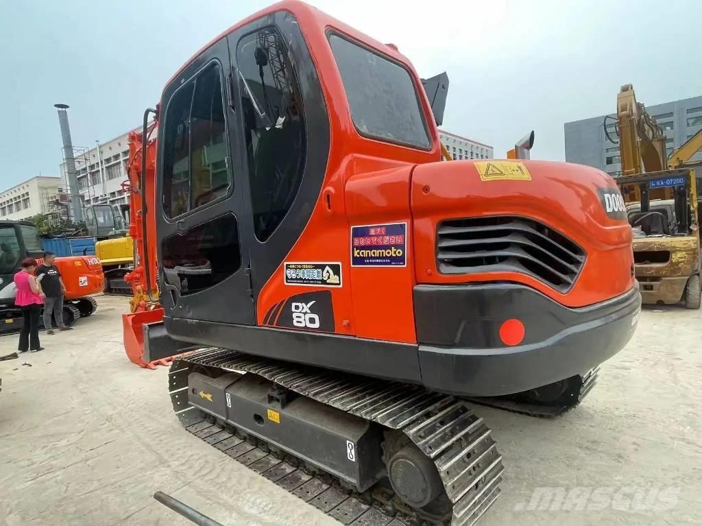 Doosan DX80 Midi-gravemaskiner 7t - 12t