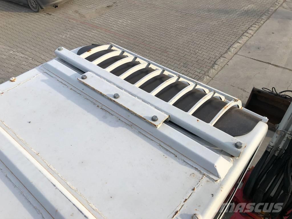 Takeuchi TB175W Gravemaskiner på hjul