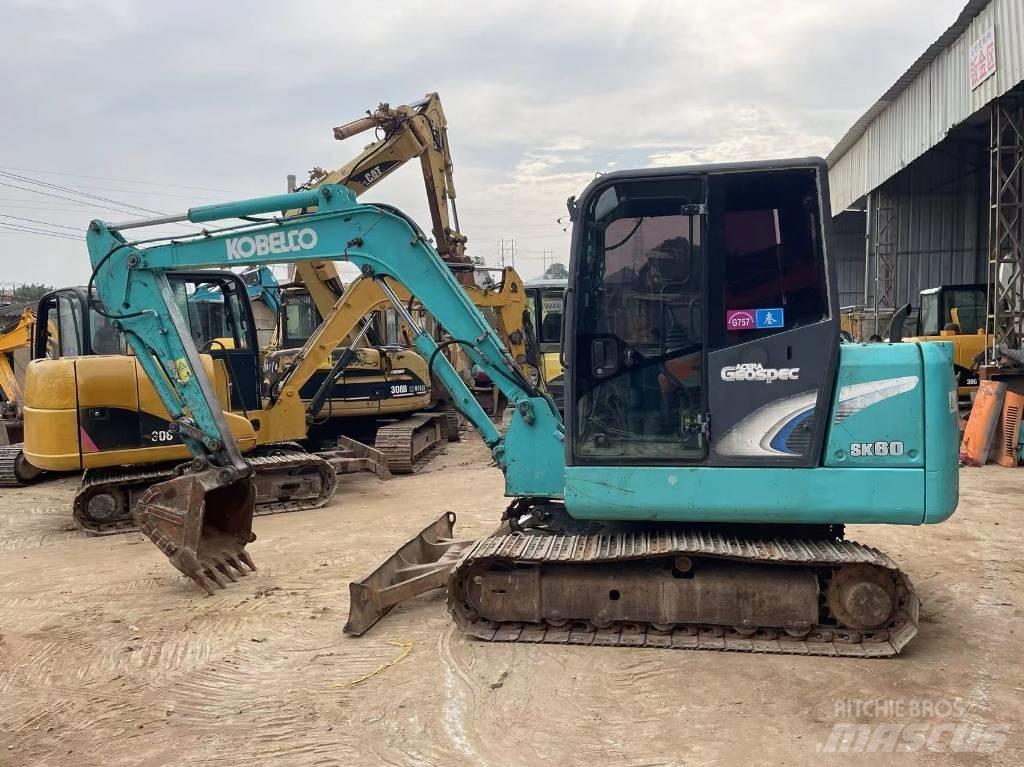 Kobelco SK 60-8 Gravemaskiner på larvebånd