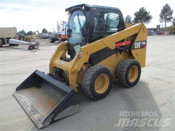 CAT 236 D Minilæsser - skridstyret