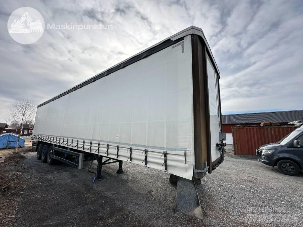 Scania ST 37 Semi-trailer med Gardinsider