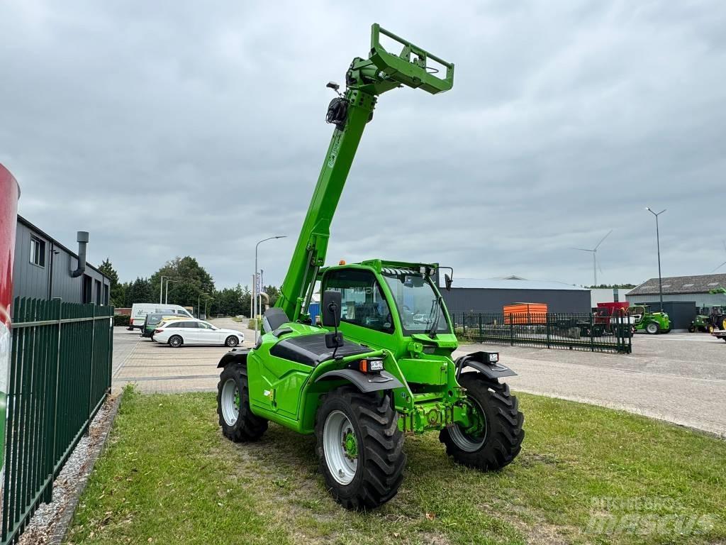 Merlo TF42.7CS Teleskoplæssere til landbrug