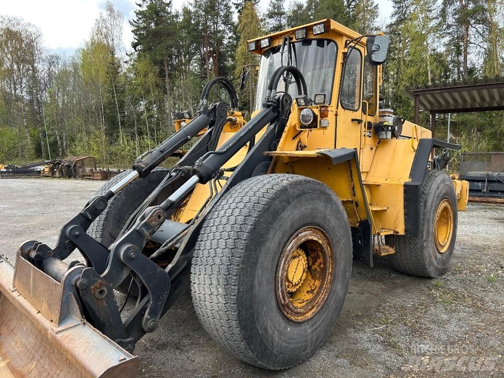 Volvo L 120 Læssemaskiner på hjul