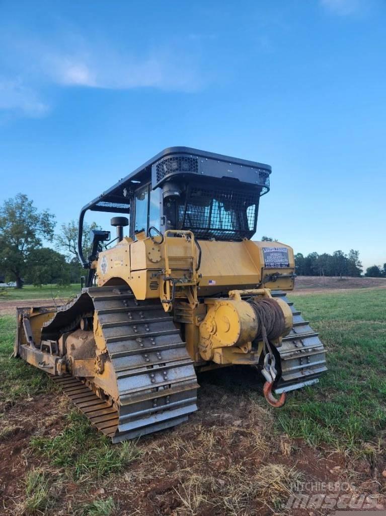 CAT D 6 Bulldozer på larvebånd