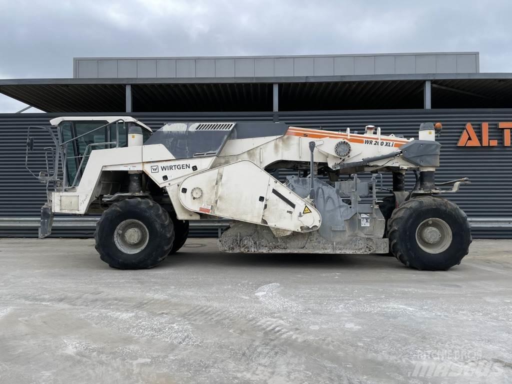Wirtgen WR 200 XLI Asfaltrecyclere