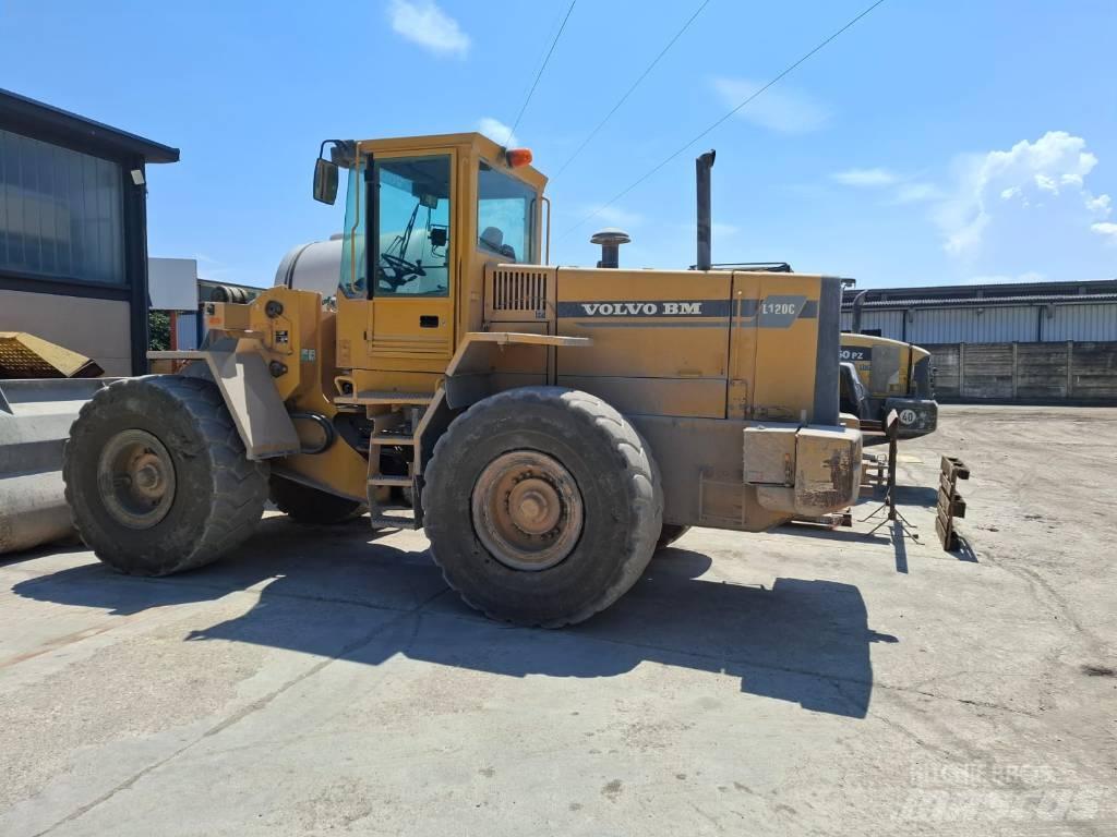 Volvo L 120 C Læssemaskiner på hjul