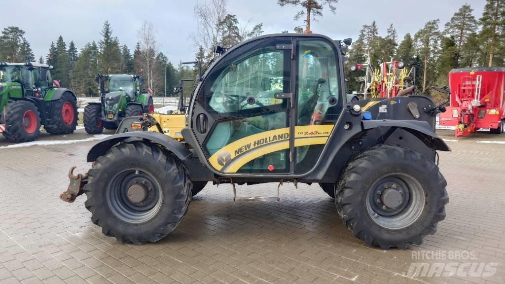 New Holland TH 7.42 Teleskoplæssere