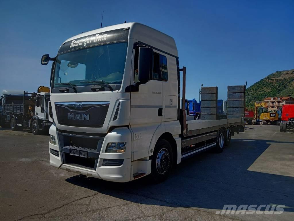 MAN TGX 26.440 Flatbed lastbiler med spil