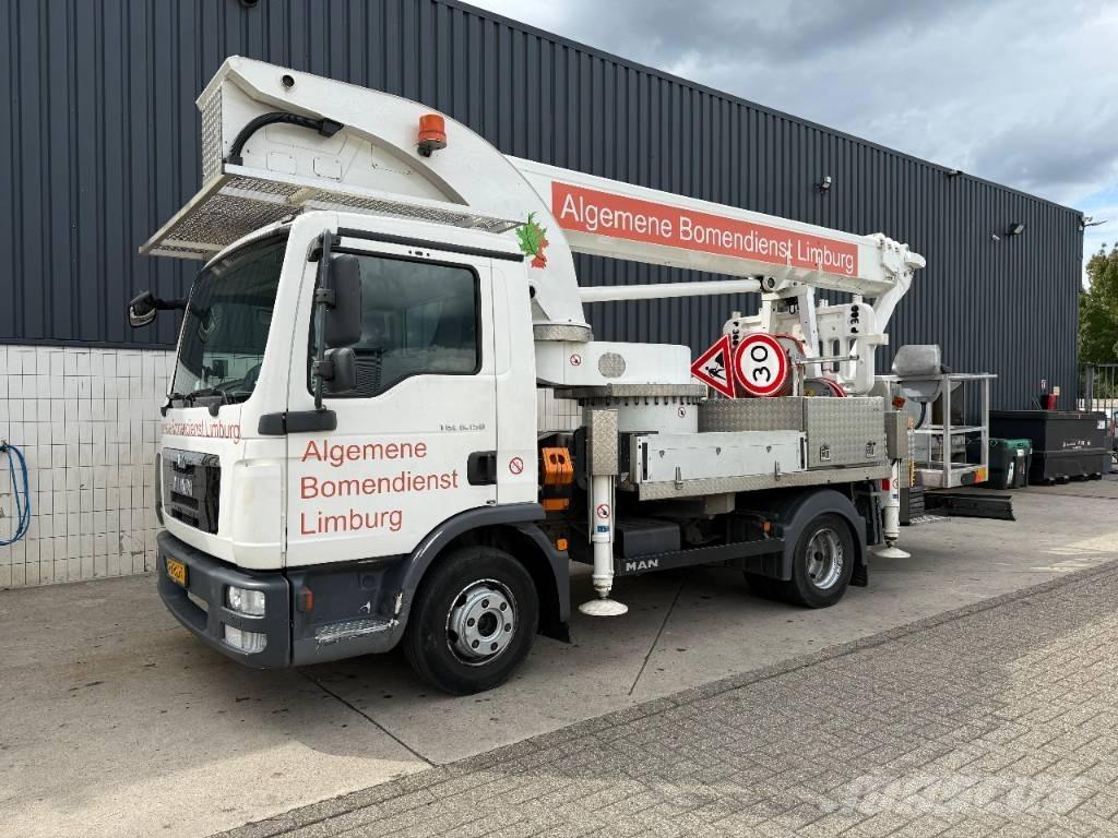 Palfinger P 300 KS Lastbilmonterede lifte