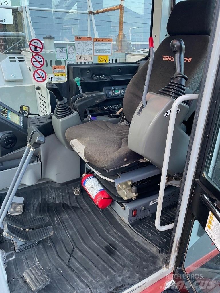 Takeuchi TB2150 Gravemaskiner på larvebånd
