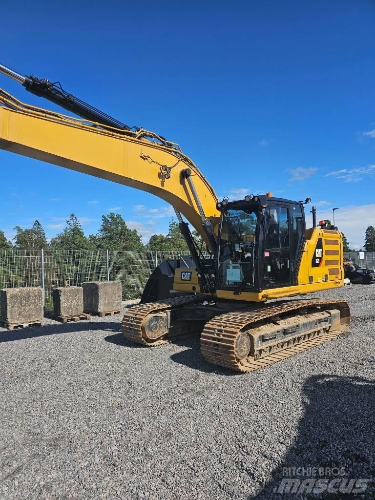 CAT 323 Gravemaskiner på larvebånd