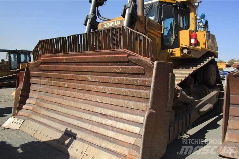 CAT D9R Bulldozer på larvebånd