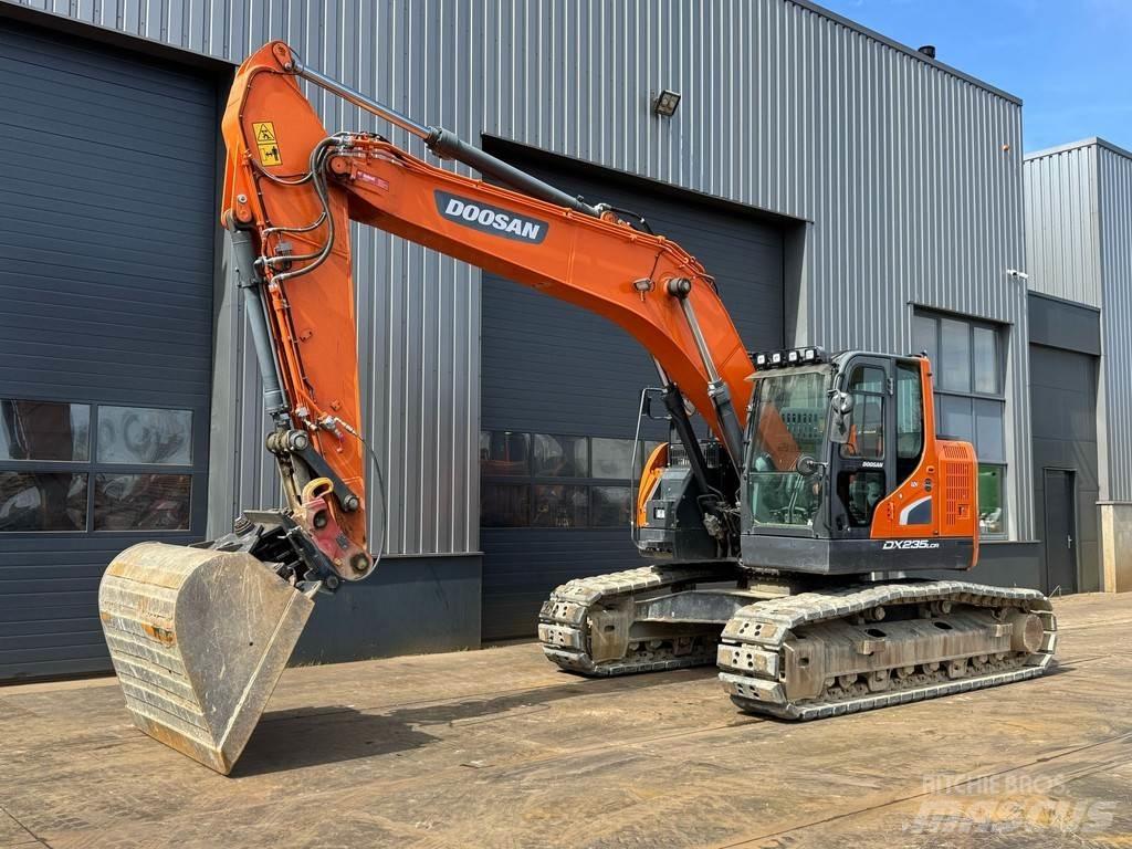 Doosan DX235LCR-5 Gravemaskiner på larvebånd