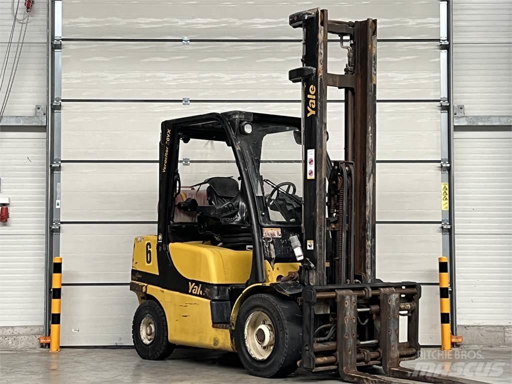 Yale GLP30VXV2445 LPG gaffeltrucks