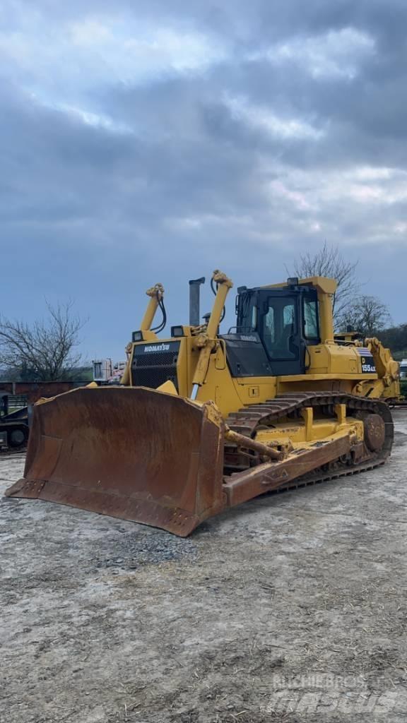Komatsu D 155 AX-5 Bulldozer på larvebånd