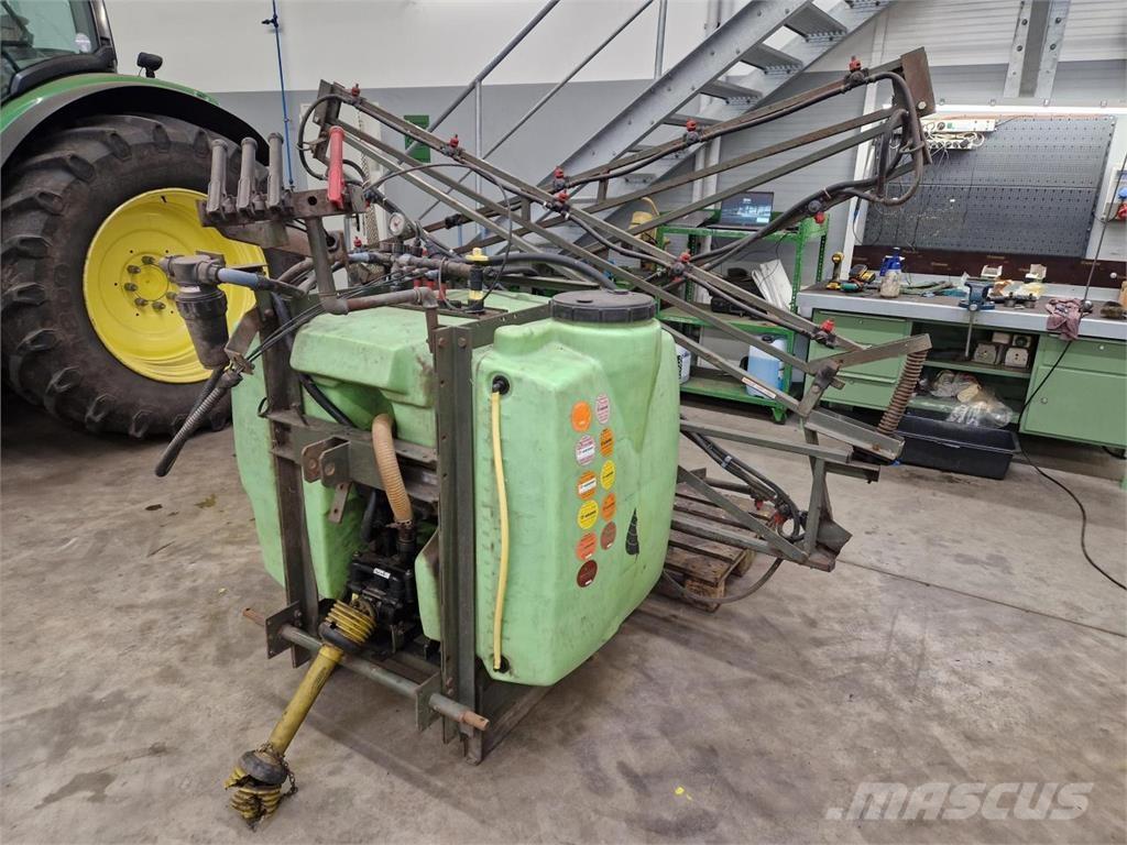 Tecnoma 800 Liter Trailersprøjter