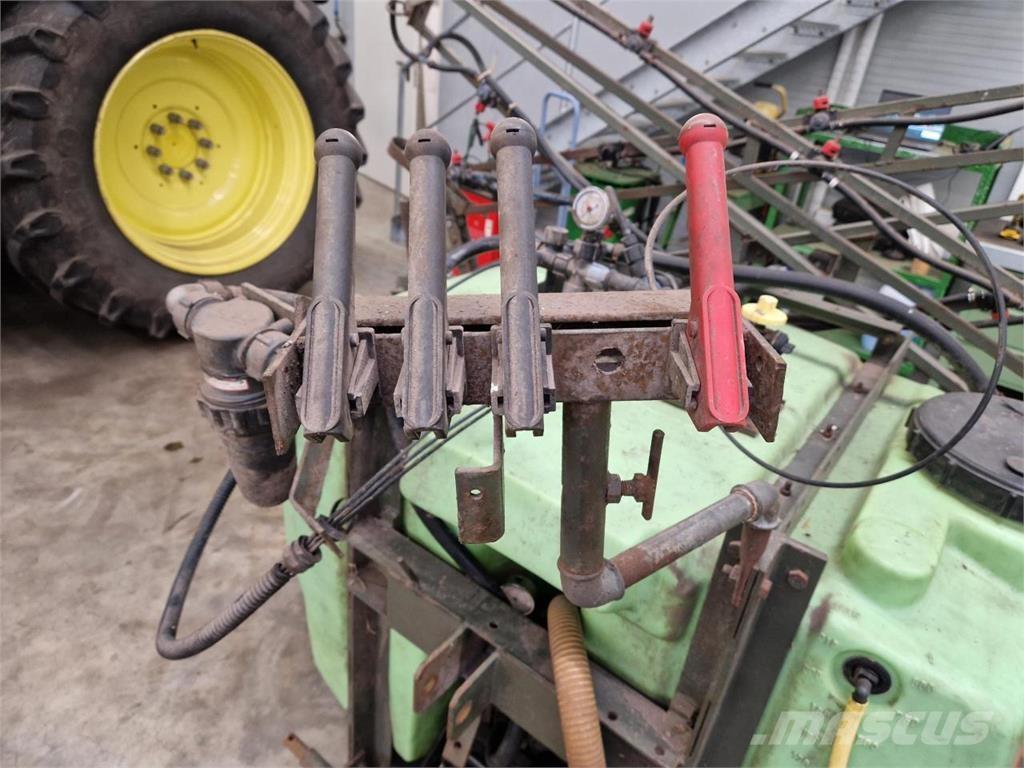 Tecnoma 800 Liter Trailersprøjter