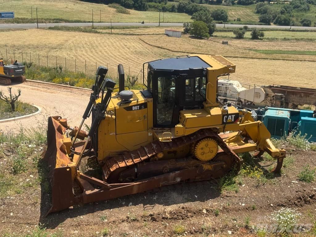 CAT D 6 T XL Bulldozer på larvebånd