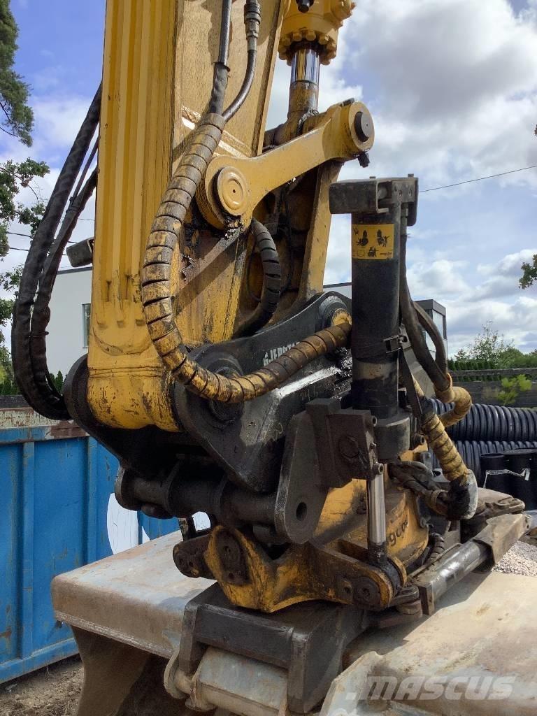 Komatsu PC 240 LC-10 Gravemaskiner på larvebånd