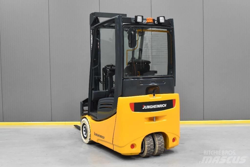 Jungheinrich EFG 215 El gaffeltrucks