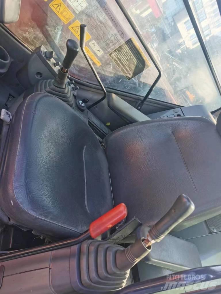 Hitachi ZX 65 Minigravemaskiner