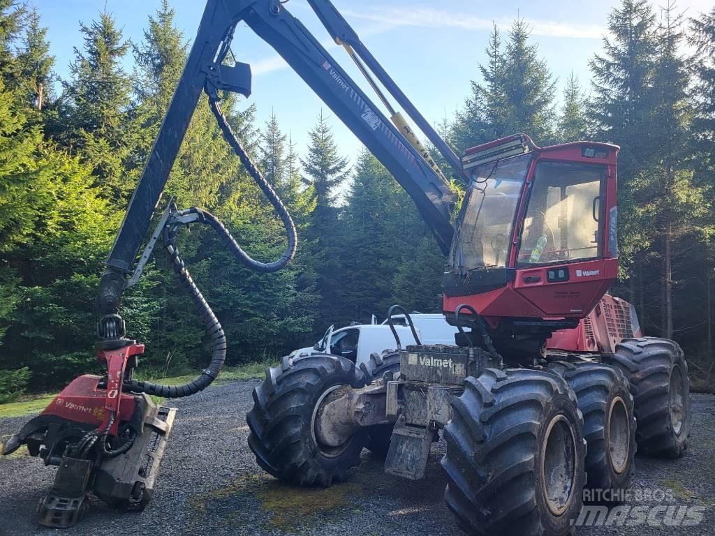 Komatsu 911.4 Skovningsmaskiner
