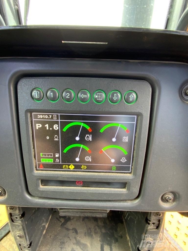 DEERE 750K Bulldozer på larvebånd