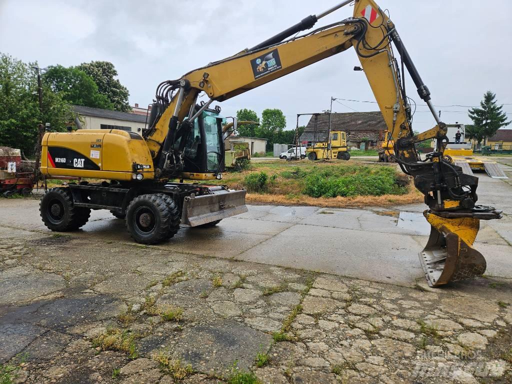CAT M 316 D Gravemaskiner på hjul