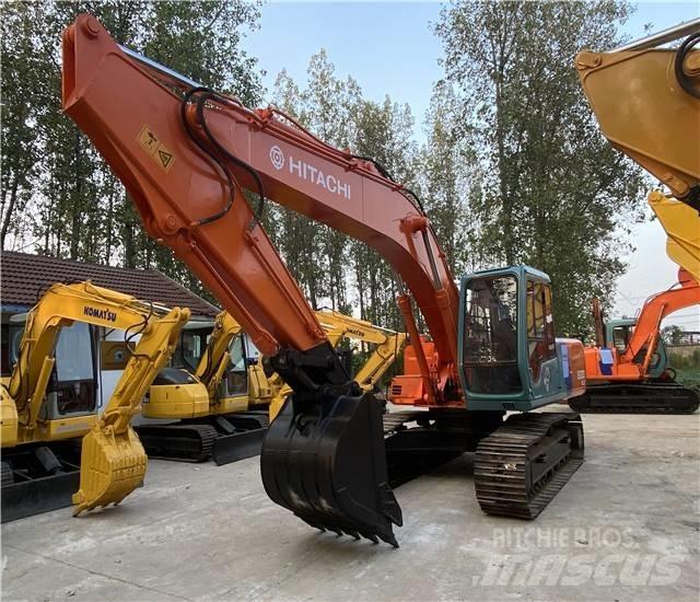 Hitachi EX 200-2 Gravemaskiner på larvebånd