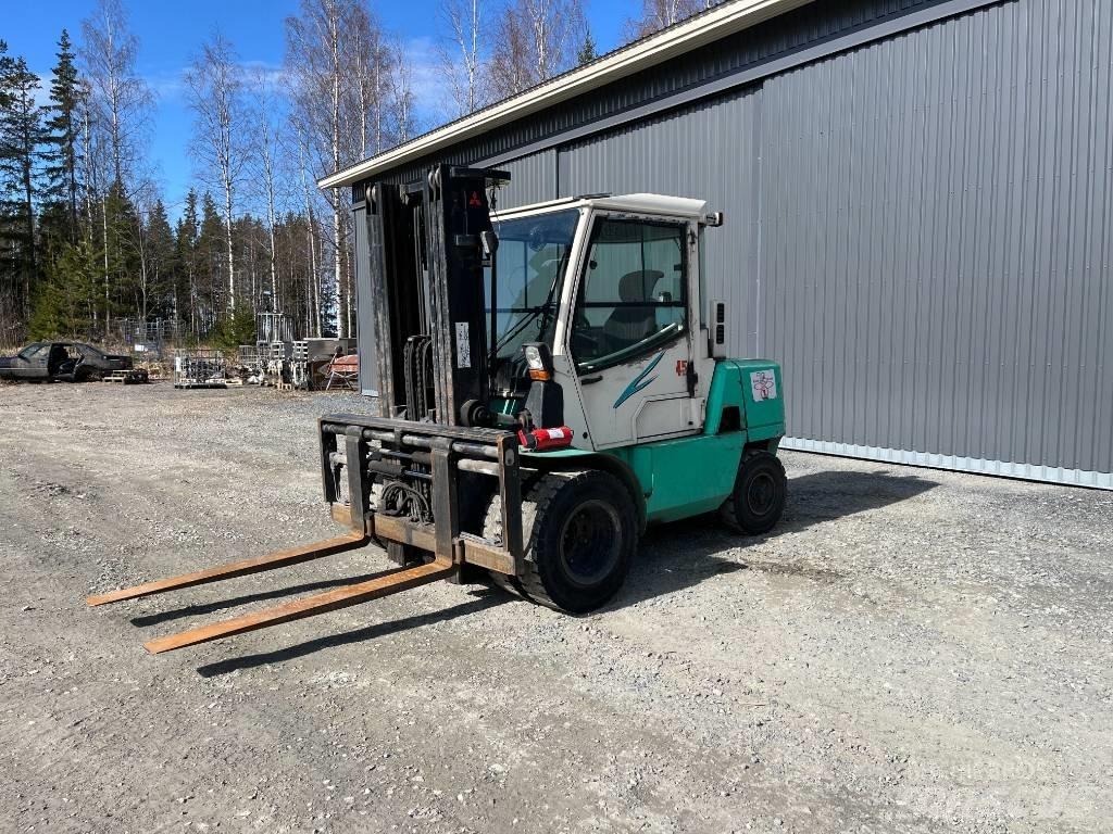 Mitsubishi FD45K2 Diesel gaffeltrucks