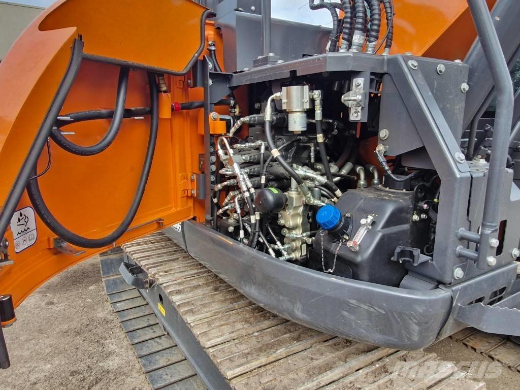 Develon DX 140 LCR-7 Gravemaskiner på larvebånd