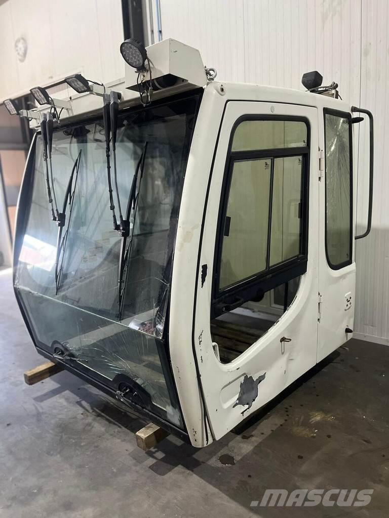 Liebherr Cabine Transport – Andet