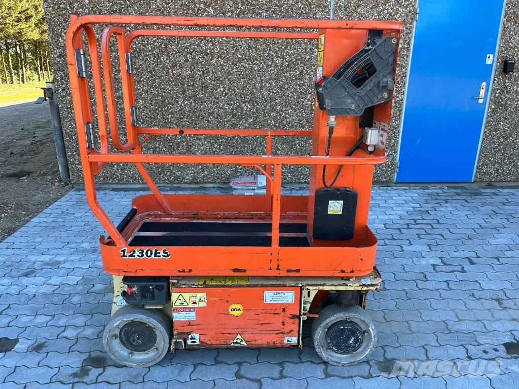 JLG 1230 ES Søjlelifte